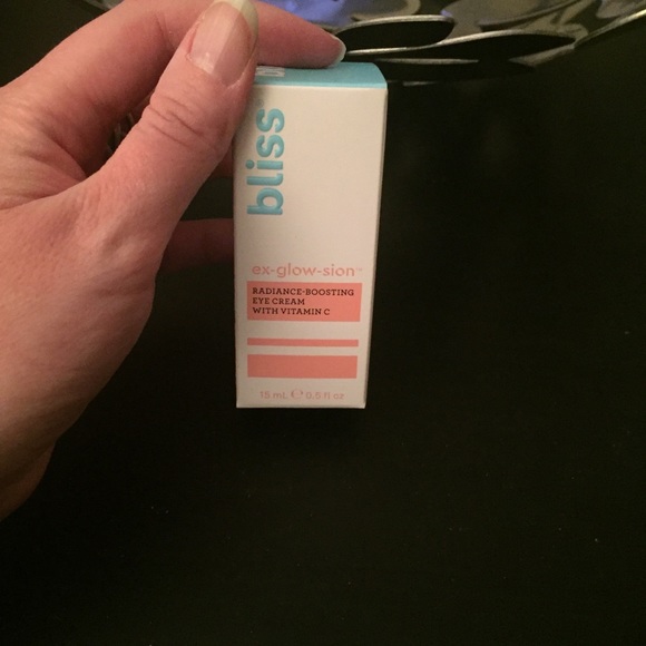 bliss radiance boosting eye cream